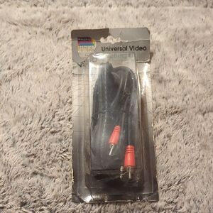 Universal Video Dubbing Kit, specifically a cable with RCA connectors
